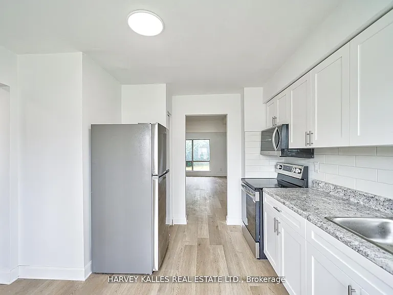 2000 Sheppard Ave W #Townhouse 511 — Photo 10