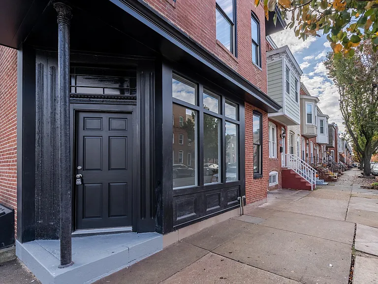1301 Andre St #D — Photo 5