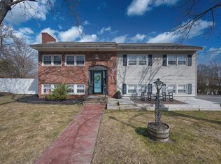 10 Anderson Dr, Methuen, MA 01844