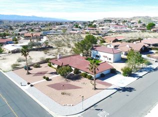 16374 Kamana Rd, Apple Valley, CA 92307