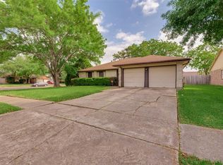 1903 Summer Place Dr, Missouri City, TX 77489
