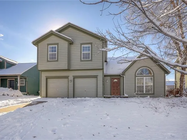 17615 W 160th St, Olathe, KS 66062