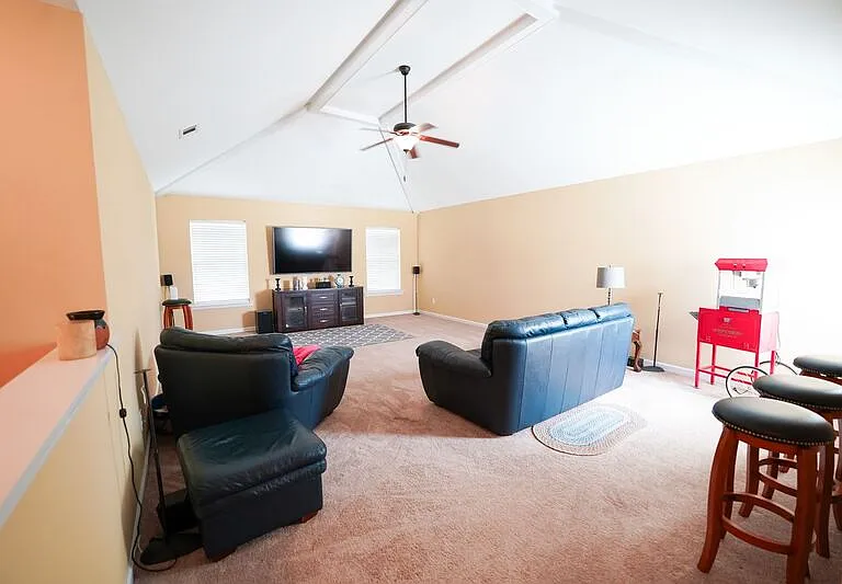 6240 Chief O F Love Rd — Photo 24