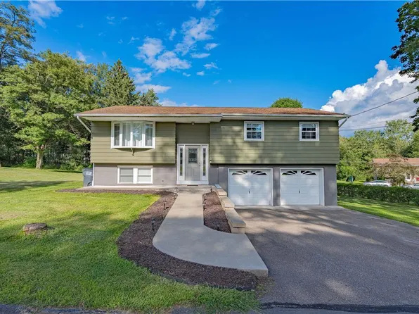 201 Smith Cir, Freeland, PA 18224