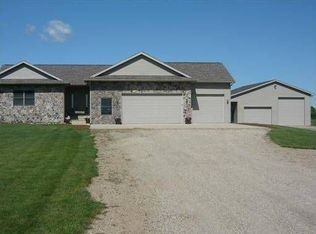 3400 S Hinman Rd, Westphalia, MI 48894