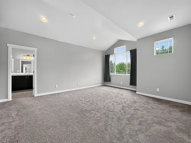 15249 NE Woodland Pl — Photo 13
