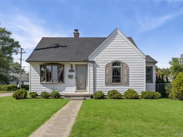 5803 Deering St, Garden City, MI 48135