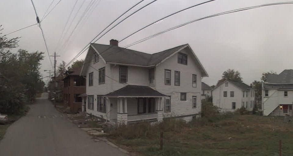 1st image of 272 W Dickson Ave