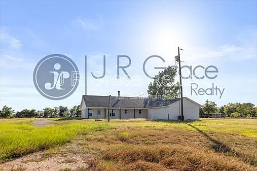 740 N League Ranch Rd — Photo 32