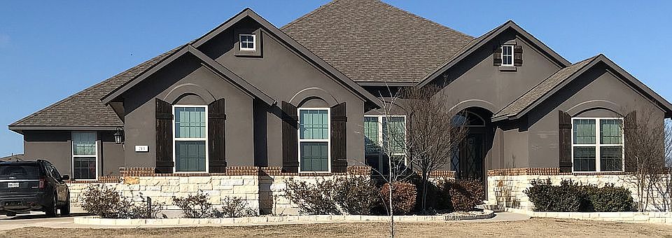 1st image of 213 E Vienna Dr