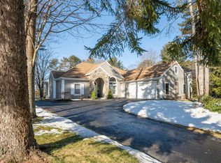 11 Evergreen Farms Rd, Scarborough, ME 04074