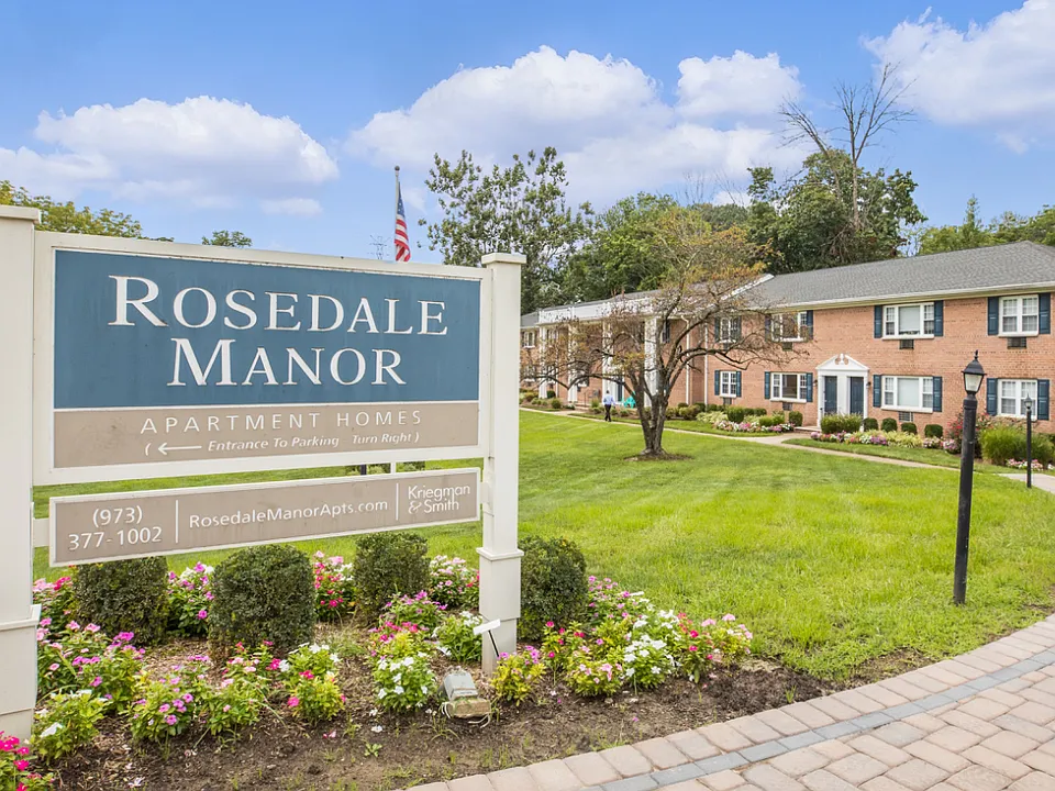 Rosedale Manor
