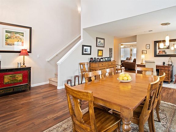 5th image of 2061 W Berkshire Ln