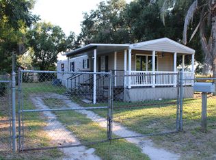 803 W Derby Ave, Auburndale, FL 33823