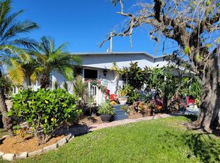 1627 Midlothian St, Sarasota, FL 34234