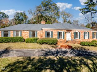 620 Rosa Taylor Dr, Macon, GA 31204