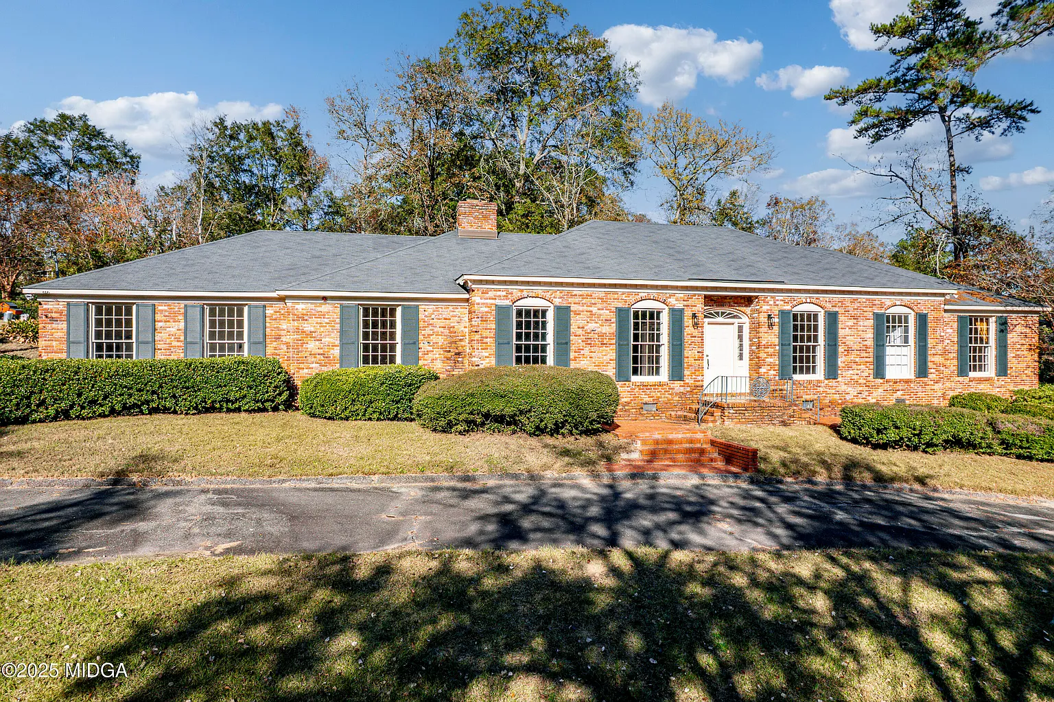 620 Rosa Taylor Dr photo 1