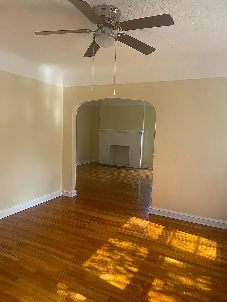 2 bed, 1200 sqft, $1,200 — Photo 3