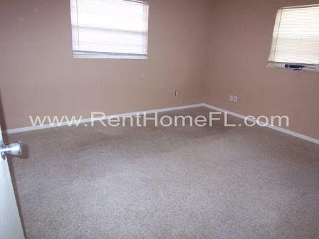 5th image of 911 Park Manor Dr