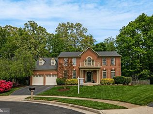 8529 Oak Pointe Way, Fairfax Station, VA 22039