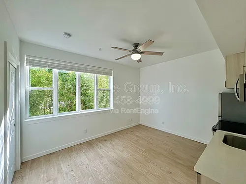 3014 SE 8th Ave Photo 1