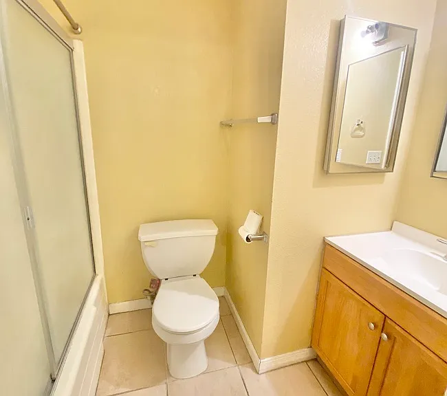 2152 S Maple Ave #B — Photo 10