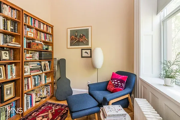 Rented by MNS | media 13