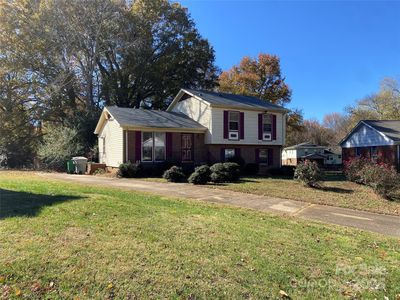 305 Red Roan Pl, Charlotte, NC, 28215