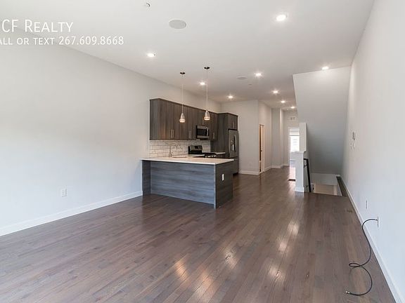 5th image of 1755 N Marshall St #A