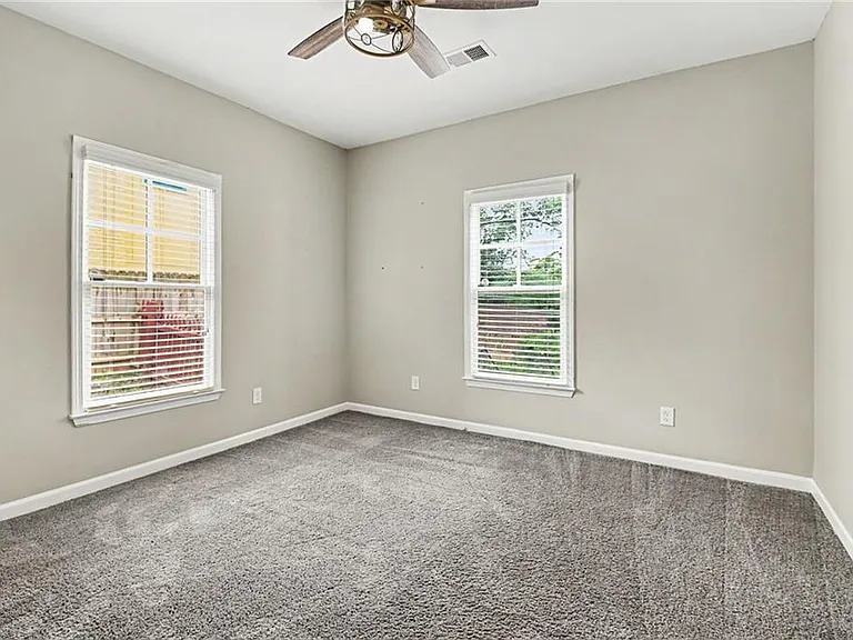 3544 College St — Photo 23