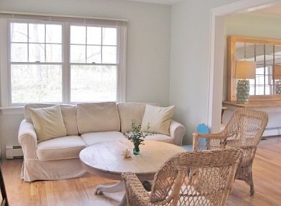 4th image of 45 Robertson Dr