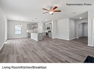 6218 Balham Ct, Charlotte, NC 28215