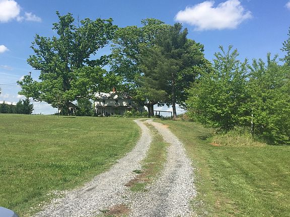 Huge front yard 