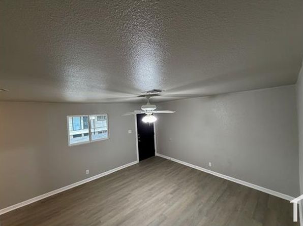 328 Altitude Dr APT 6