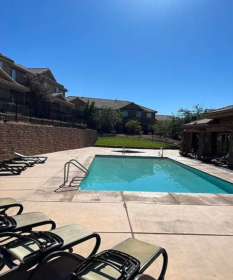 3419 S River Rd #28 — Photo 14