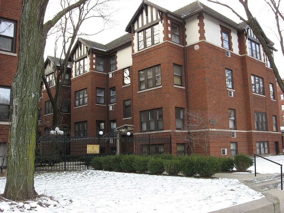 1st image of 825 Lake St APT 3S