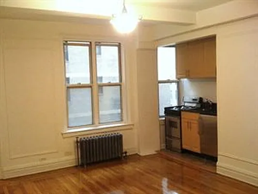 Rented by Douglas Elliman | media 9