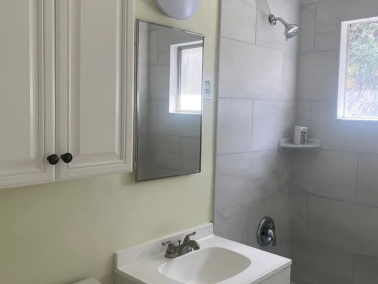 Washington Ave 512 — Photo 3