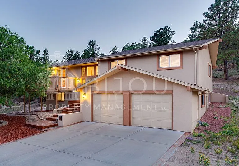355 Waco Ct — Photo 4