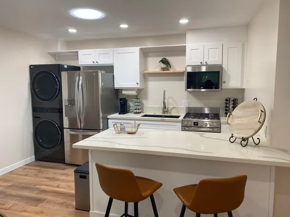 6445 Danette St, Simi Valley, CA 93063