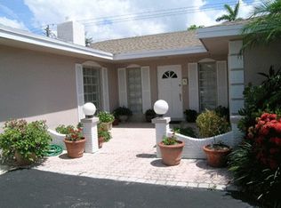 7060 NW 8th Ct, Plantation, FL 33317