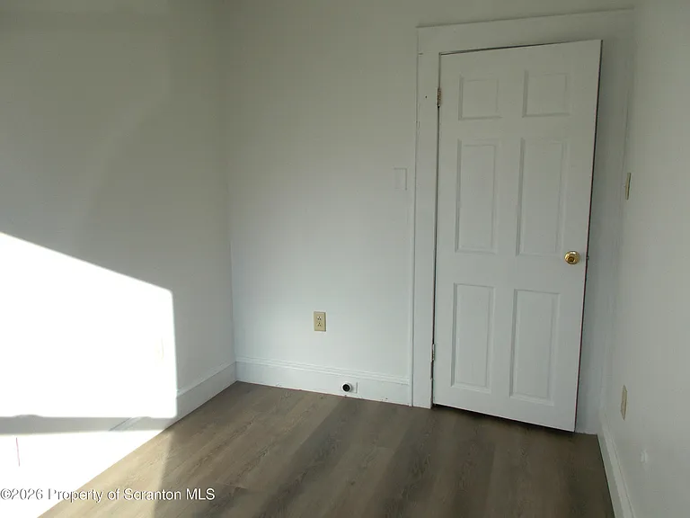 711 Pittston Ave #1B — Photo 7