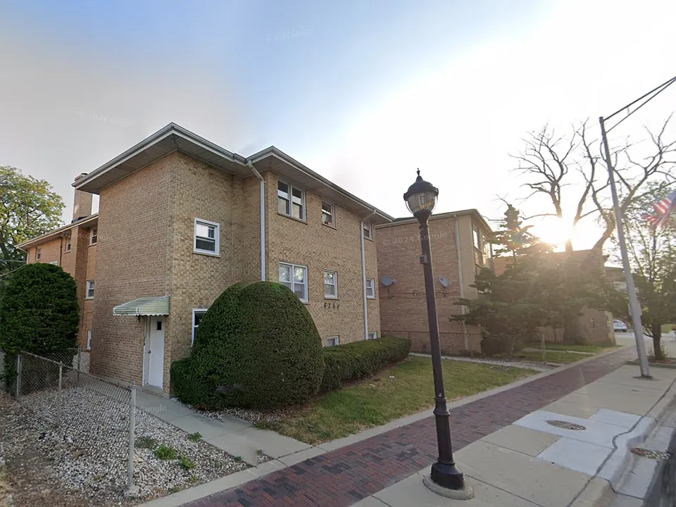 8246 W Grand Ave #2N