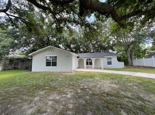 6069 Anglia Dr, Jacksonville, FL 32244