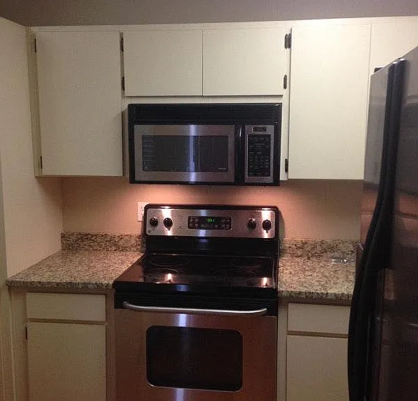 Stove and Microwave