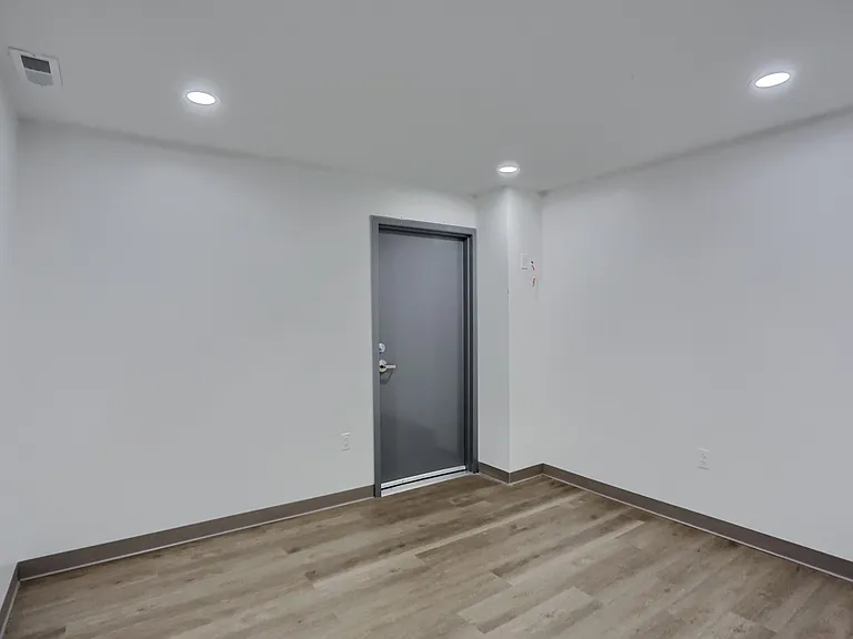 124 Kathleen Dr #6 — Photo 27
