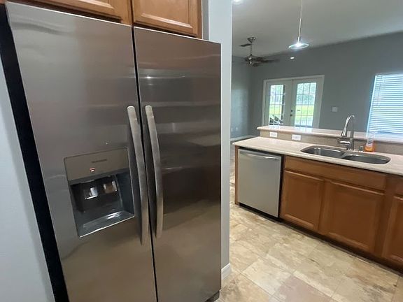 2nd image of 3781 Clubside Pointe Dr