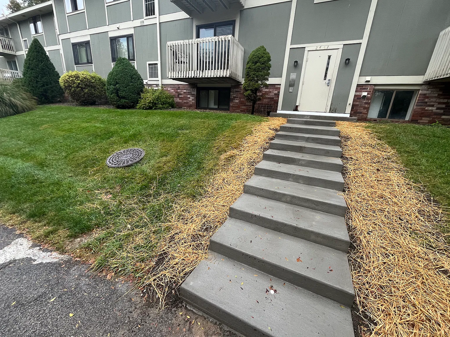 2 bed, 920 sqft, $1,100 — Photo 1