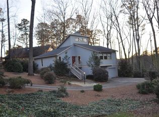 2130 W Carlyle Ct, Marietta, GA 30062