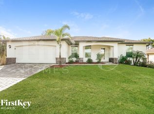 2712 Miracle Pkwy, Cape Coral, FL 33914